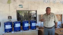 Ecofiltros de barro para agua son donados en centros educativos de Honduras